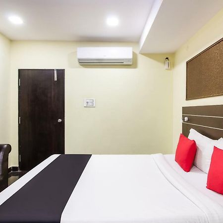 Capital O 60233 Brij Ki Rasoi Deluxe Ξενοδοχείο Λάκναου Εξωτερικό φωτογραφία