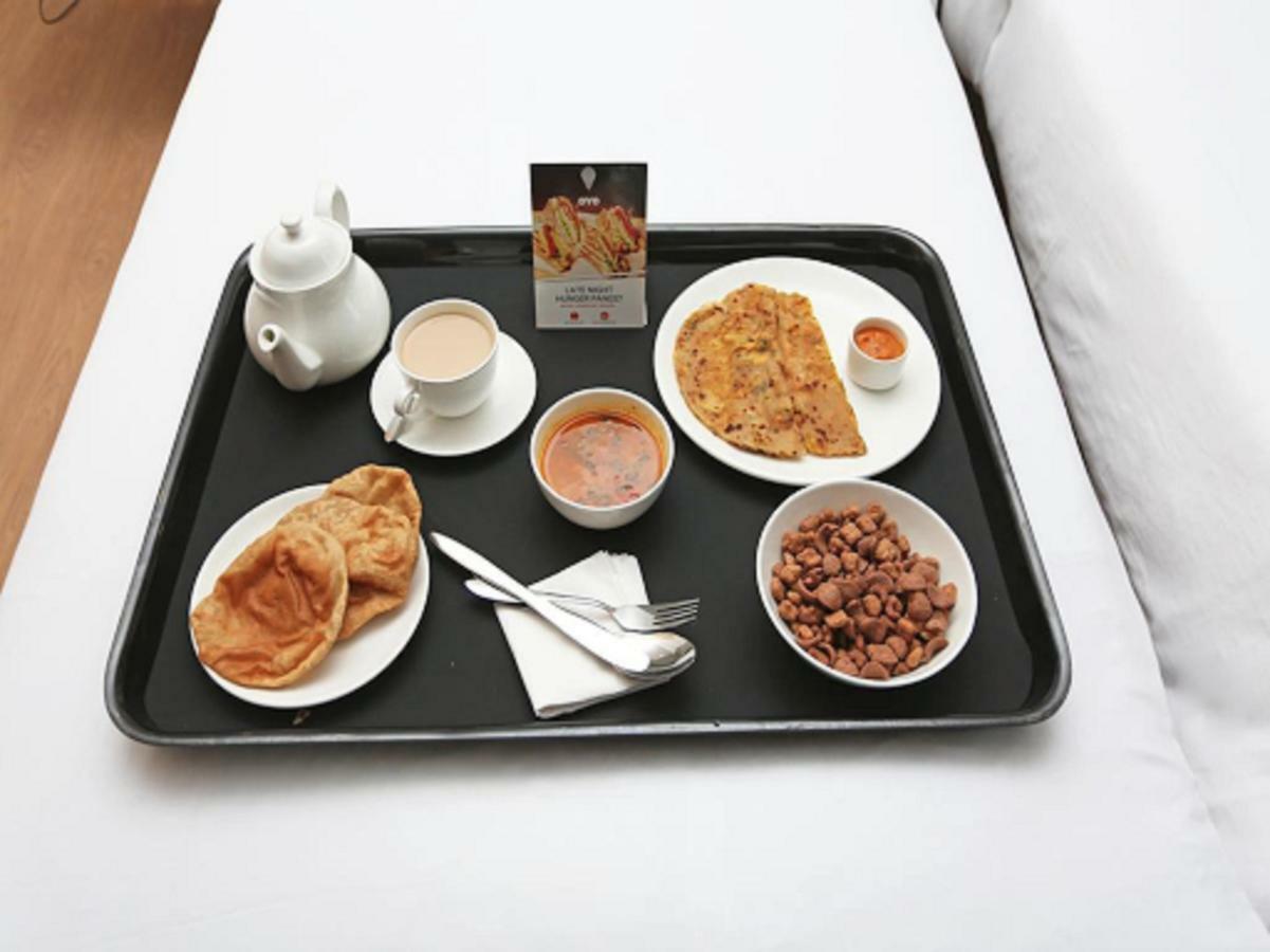 Capital O 60233 Brij Ki Rasoi Deluxe Ξενοδοχείο Λάκναου Εξωτερικό φωτογραφία