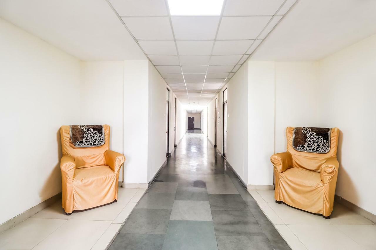 Capital O 60233 Brij Ki Rasoi Deluxe Ξενοδοχείο Λάκναου Εξωτερικό φωτογραφία