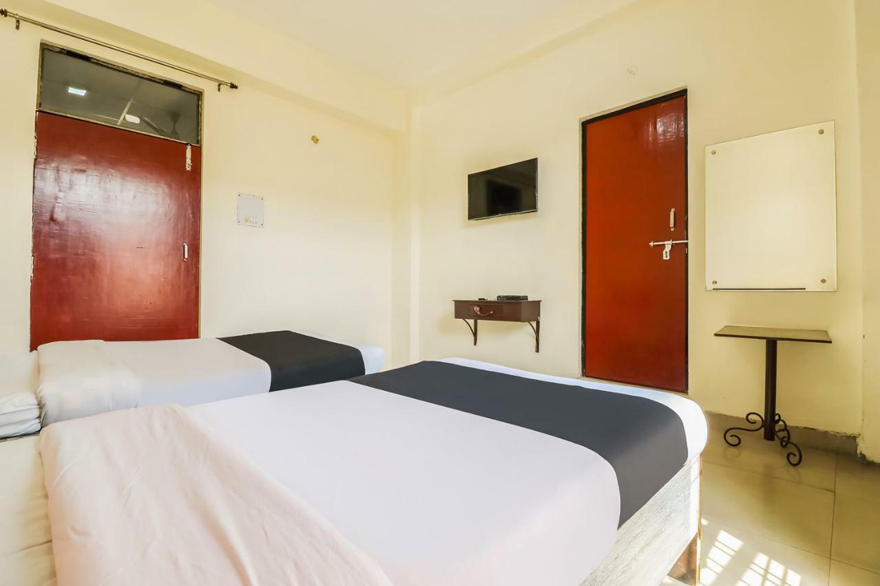 Capital O 60233 Brij Ki Rasoi Deluxe Ξενοδοχείο Λάκναου Εξωτερικό φωτογραφία